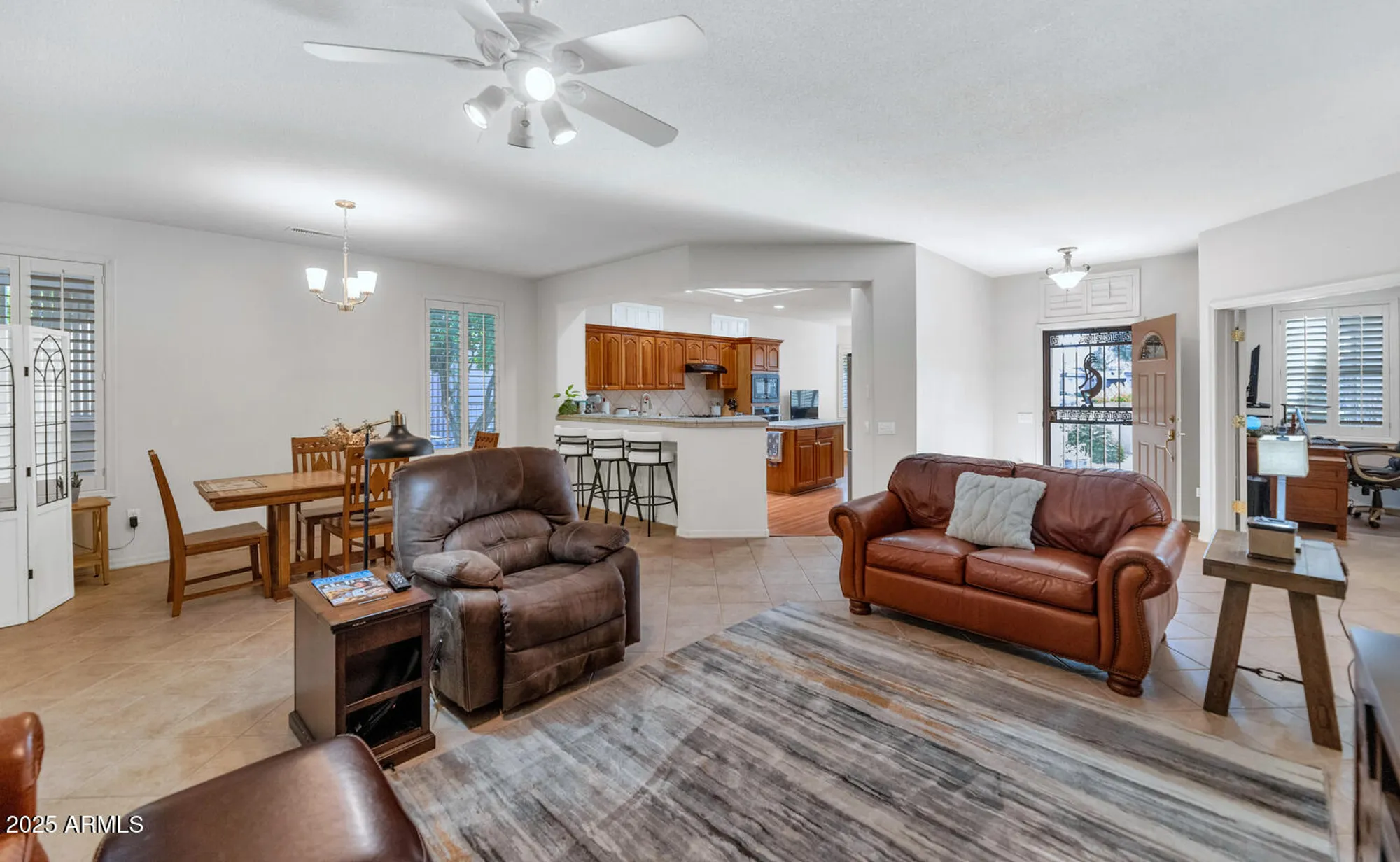 Property Slideshow image 8 of 42 | 15230 w cascade ct, Surprise, AZ, 85374