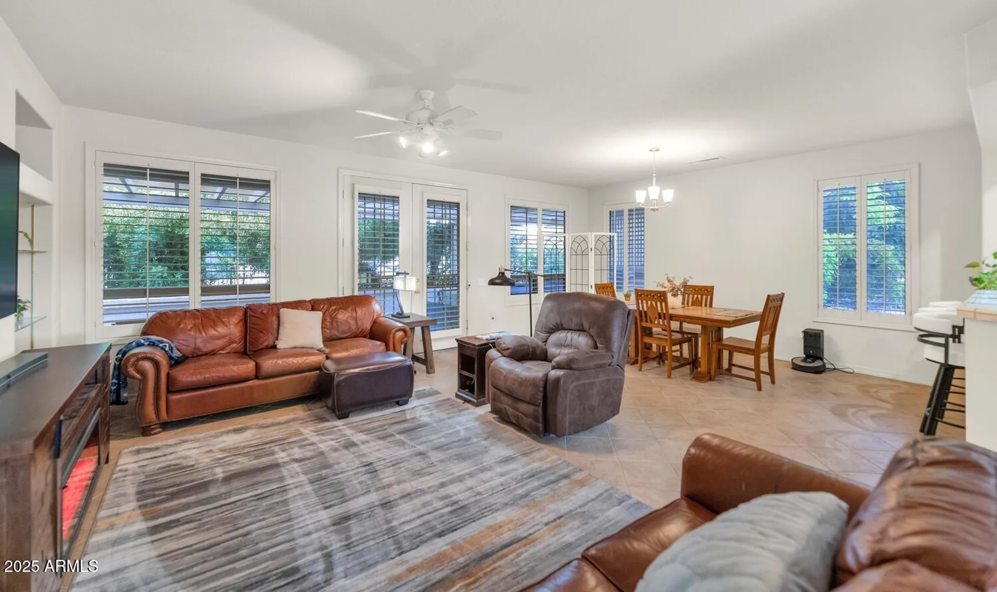 Property Slideshow image 9 of 42 | 15230 w cascade ct, Surprise, AZ, 85374