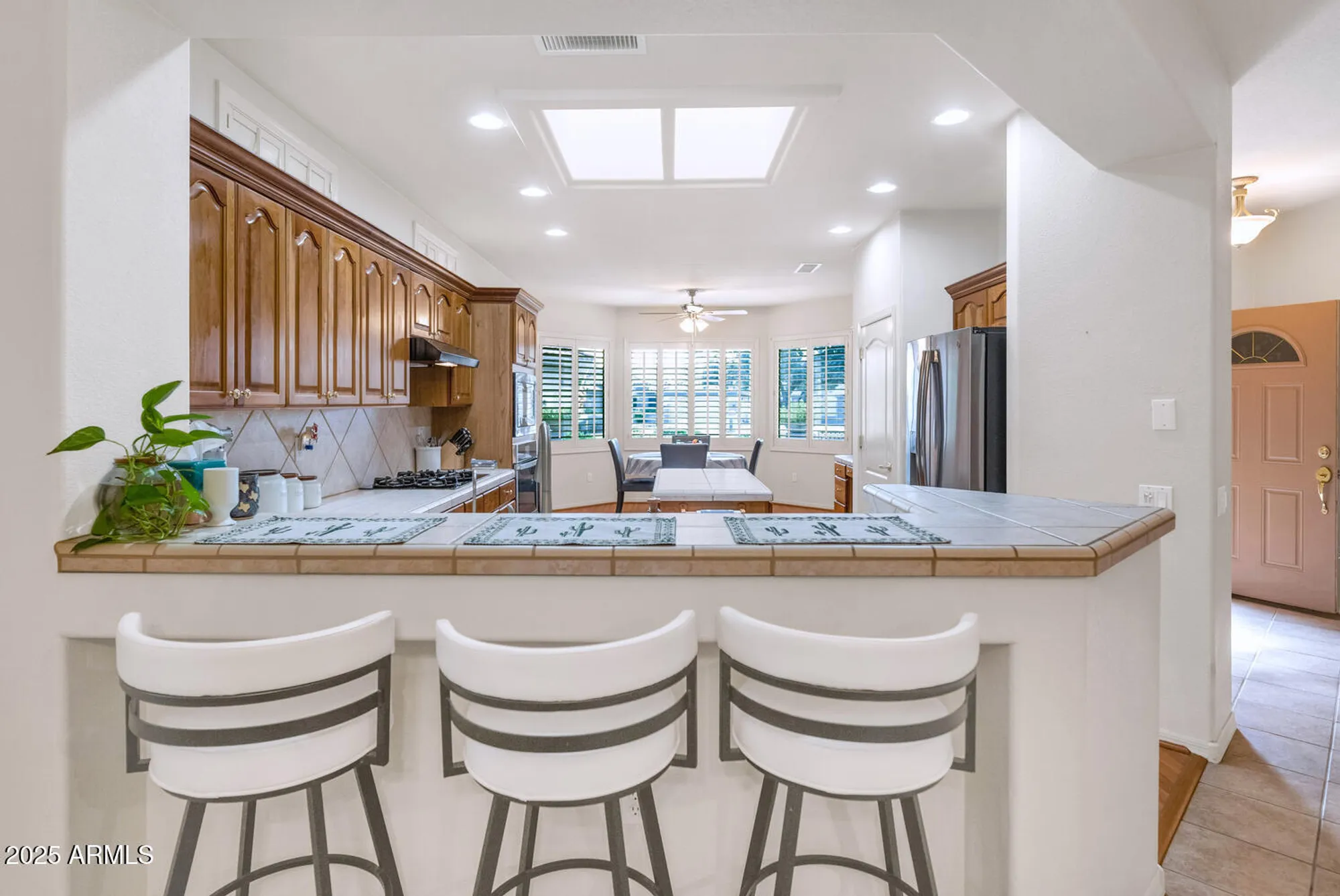 Property Slideshow image 12 of 42 | 15230 w cascade ct, Surprise, AZ, 85374