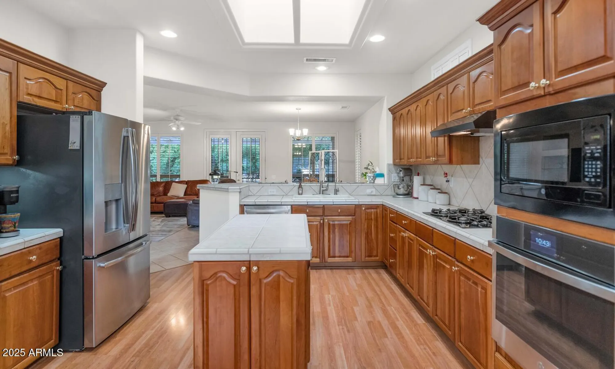 Property Slideshow image 15 of 42 | 15230 w cascade ct, Surprise, AZ, 85374