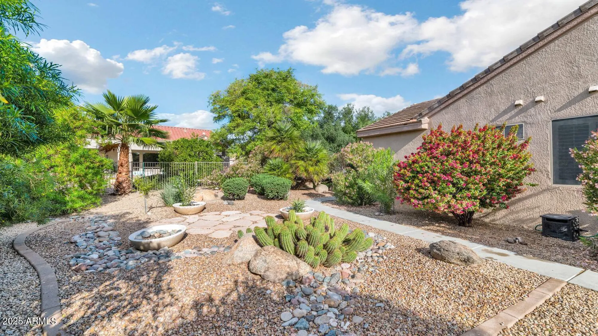 Property Slideshow image 32 of 42 | 15230 w cascade ct, Surprise, AZ, 85374