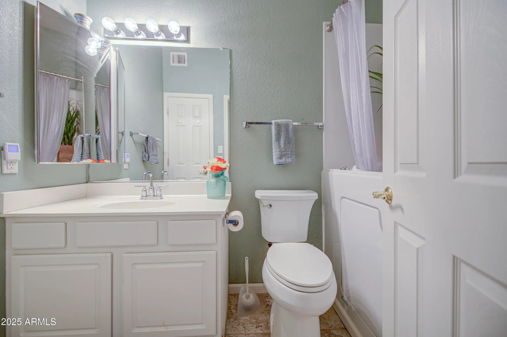 Property Slideshow image 23 of 35 | 7164 e canyon wren dr, Gold Canyon, AZ, 85118