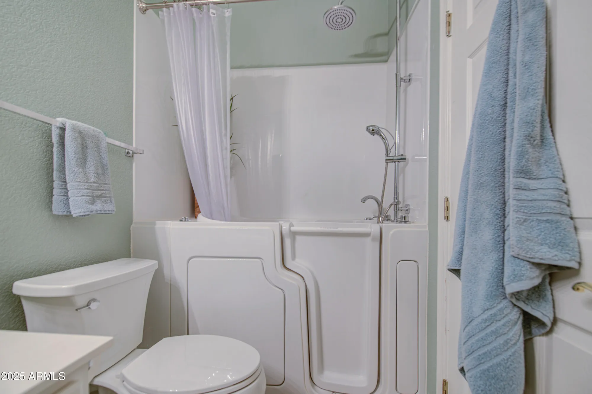 Property Slideshow image 24 of 35 | 7164 e canyon wren dr, Gold Canyon, AZ, 85118