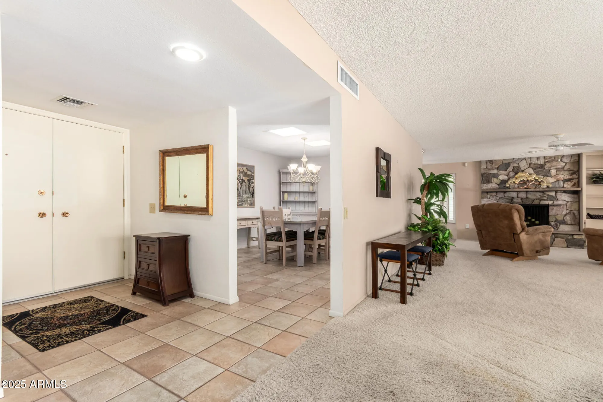 Property Slideshow image 11 of 36 | 10102 w concho cir, Sun City, AZ, 85373