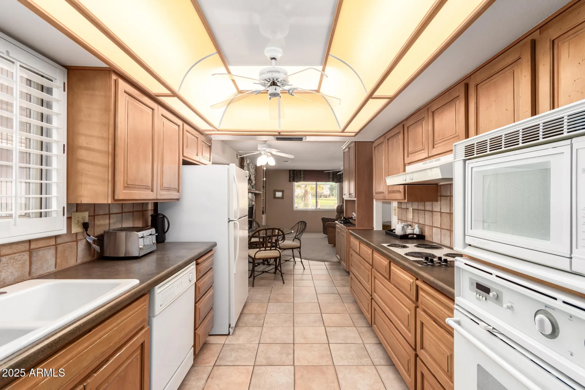 Property Slideshow image 17 of 36 | 10102 w concho cir, Sun City, AZ, 85373