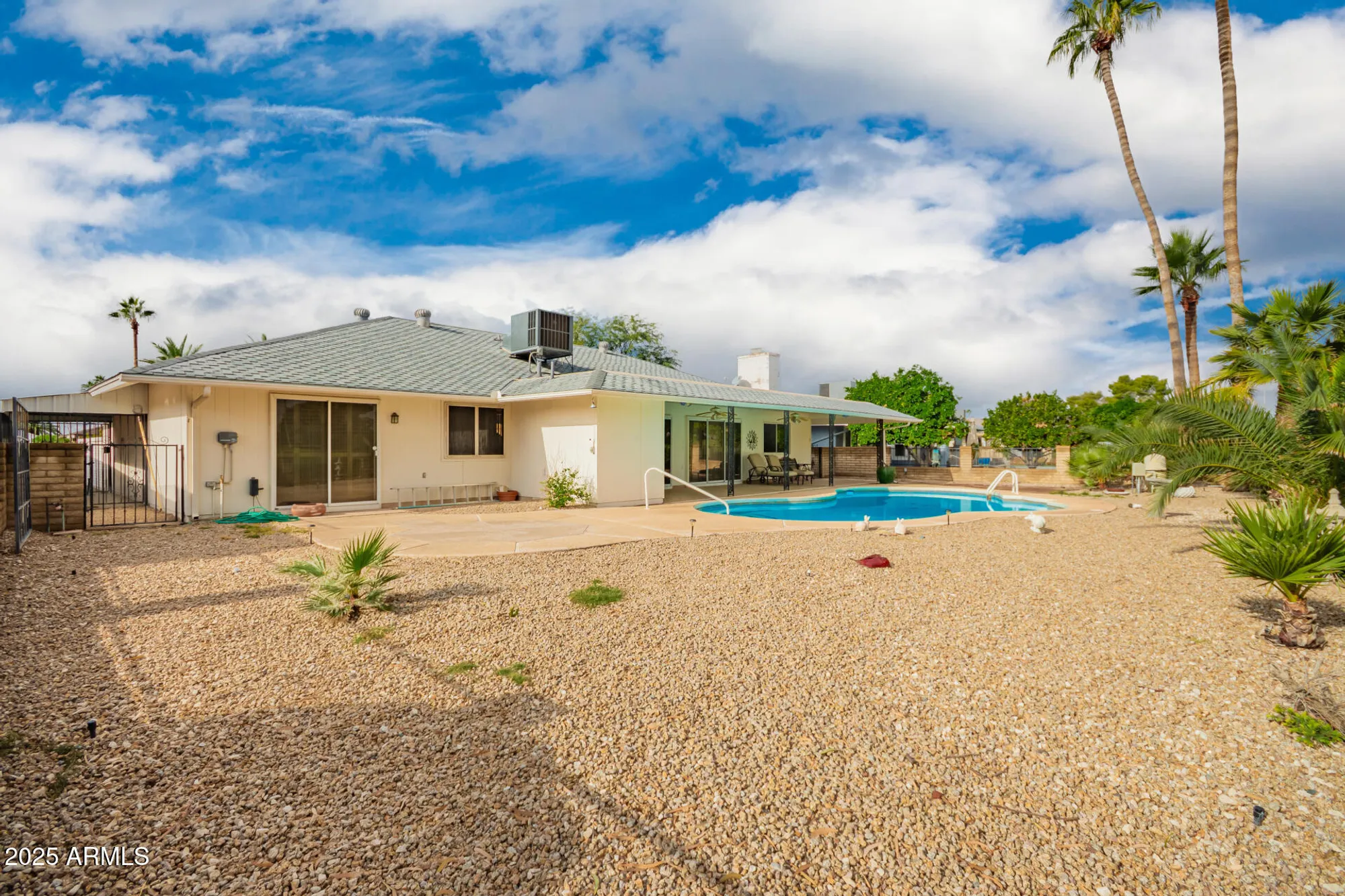 Property Slideshow image 33 of 36 | 10102 w concho cir, Sun City, AZ, 85373