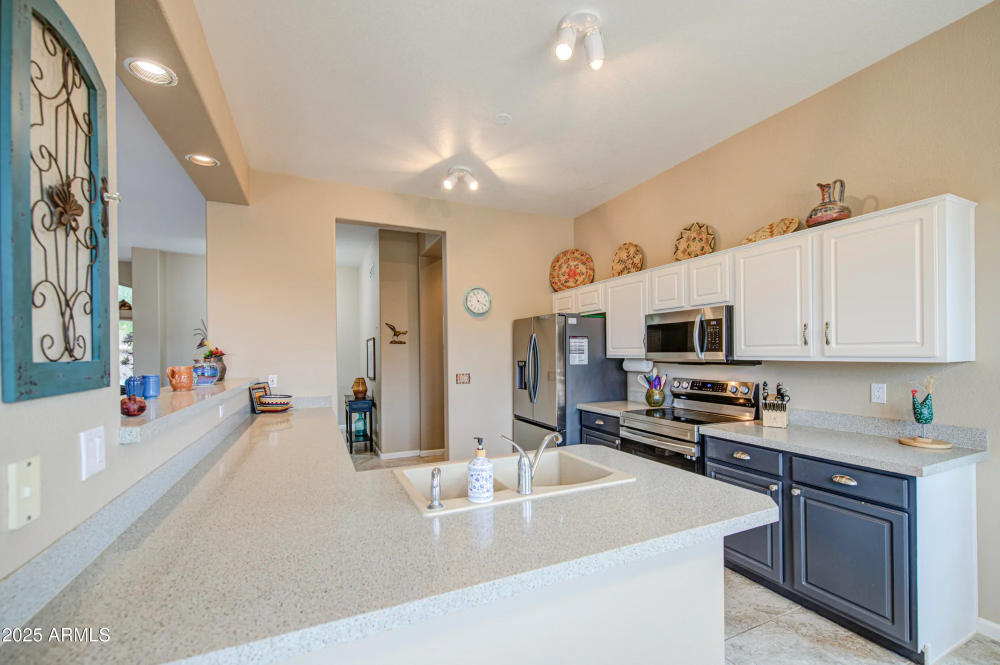 Property Slideshow image 8 of 35 | 7164 e canyon wren dr, Gold Canyon, AZ, 85118