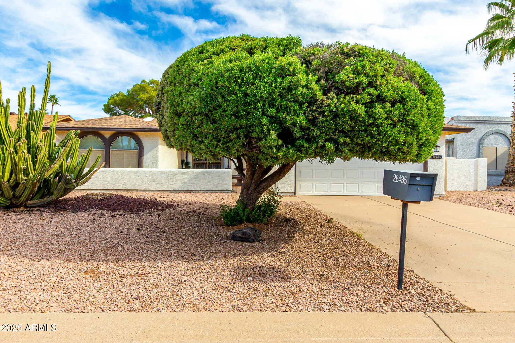 Property Slideshow image 31 of 57 | 26435 s hogan dr, Sun Lakes, AZ, 85248