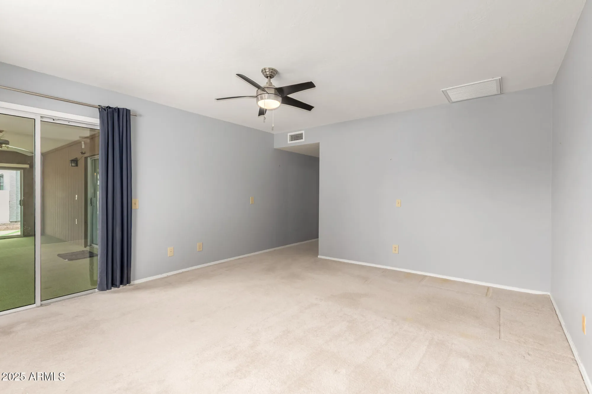 Property Slideshow image 19 of 57 | 26435 s hogan dr, Sun Lakes, AZ, 85248