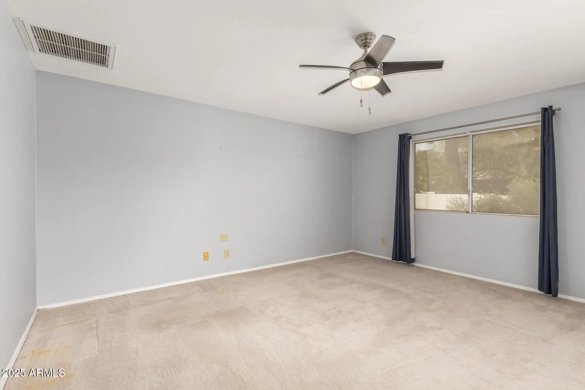 Property Slideshow image 18 of 57 | 26435 s hogan dr, Sun Lakes, AZ, 85248