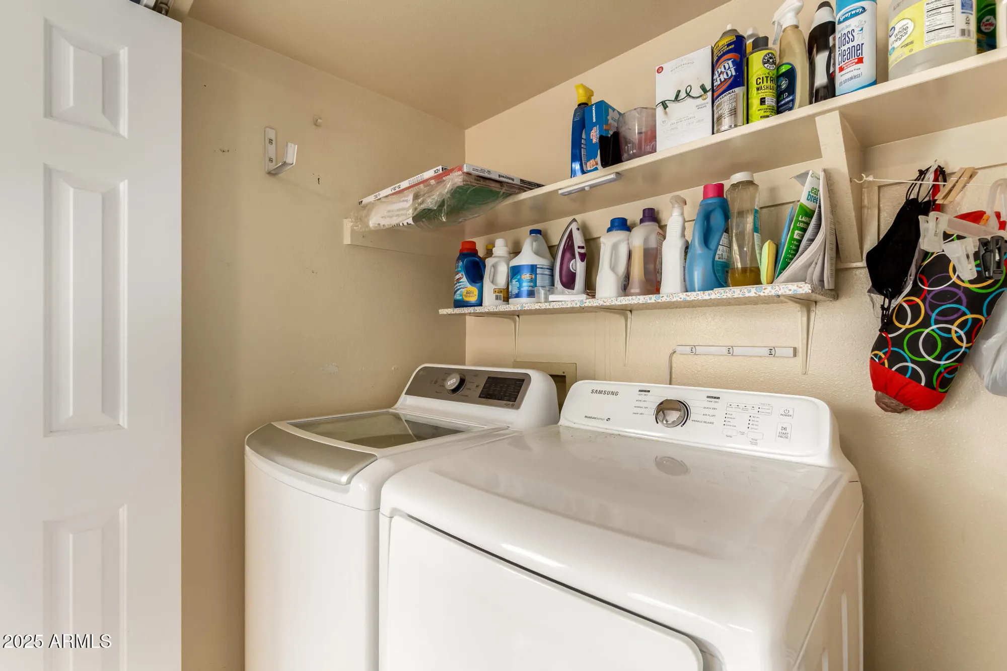 Property Slideshow image 21 of 57 | 26435 s hogan dr, Sun Lakes, AZ, 85248