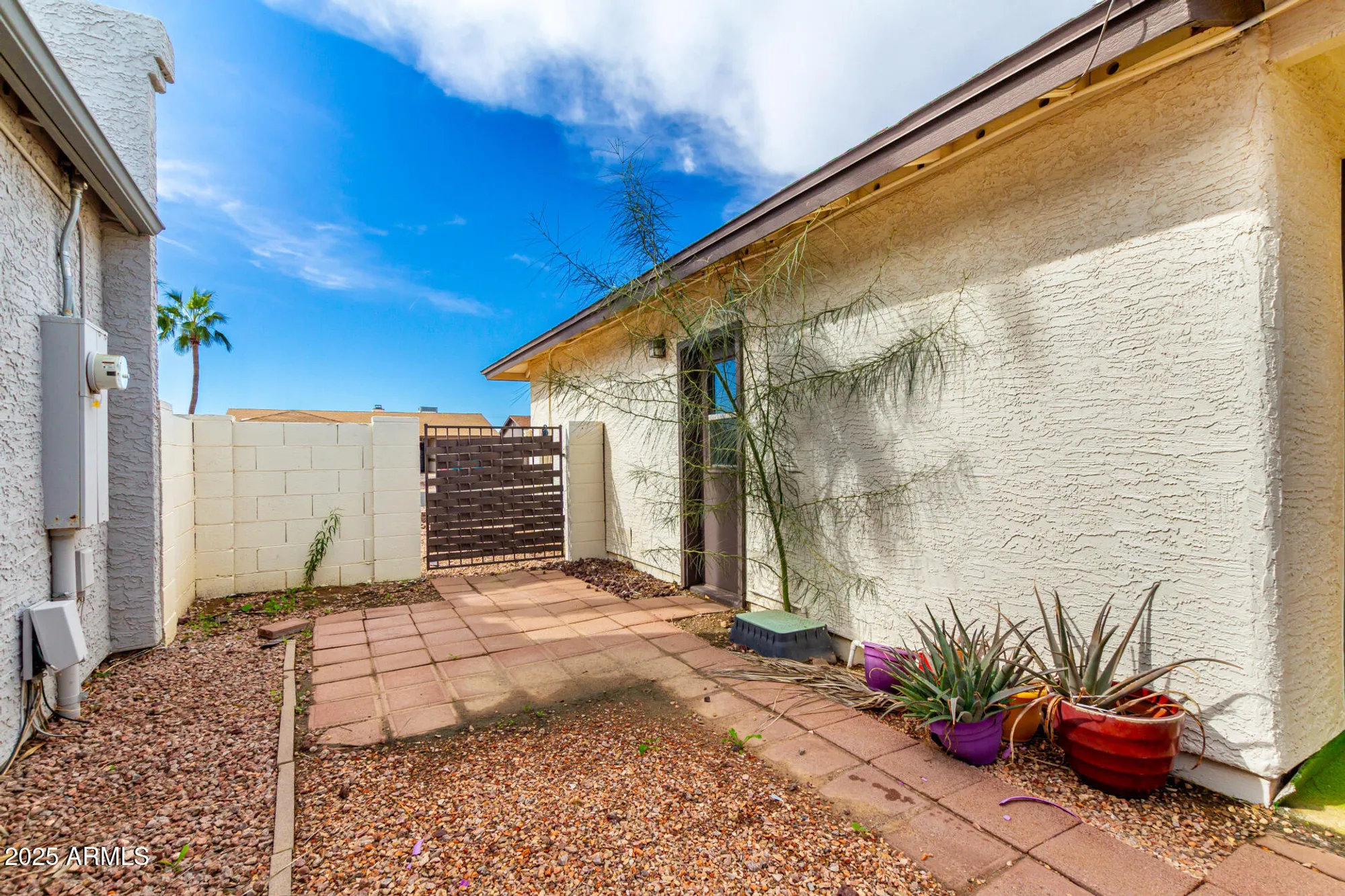 Property Slideshow image 24 of 57 | 26435 s hogan dr, Sun Lakes, AZ, 85248