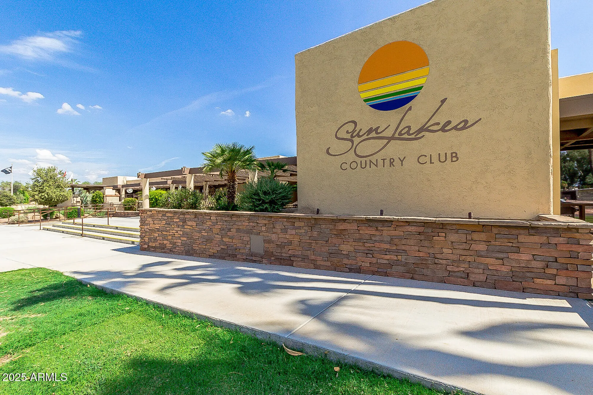 Property Slideshow image 35 of 57 | 26435 s hogan dr, Sun Lakes, AZ, 85248