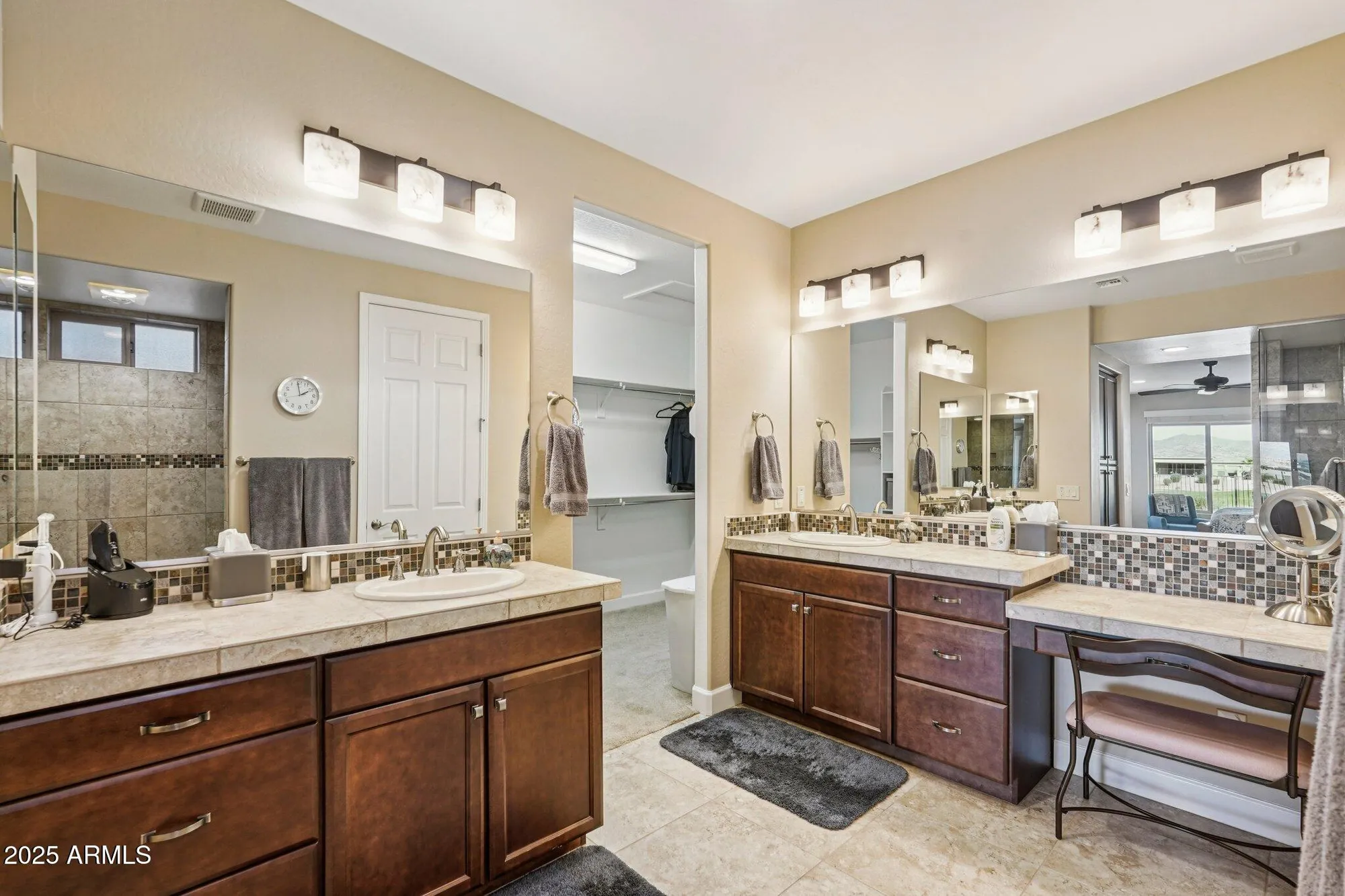 Property Slideshow image 19 of 70 | 2352 n 168th ave, Goodyear, AZ, 85395