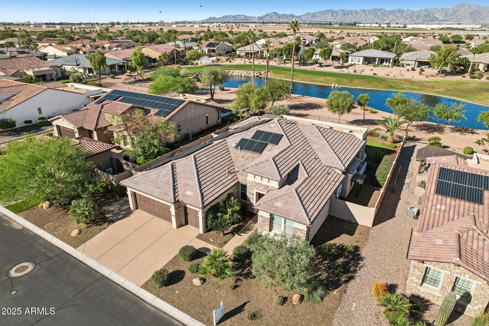Property Slideshow image 38 of 70 | 2352 n 168th ave, Goodyear, AZ, 85395