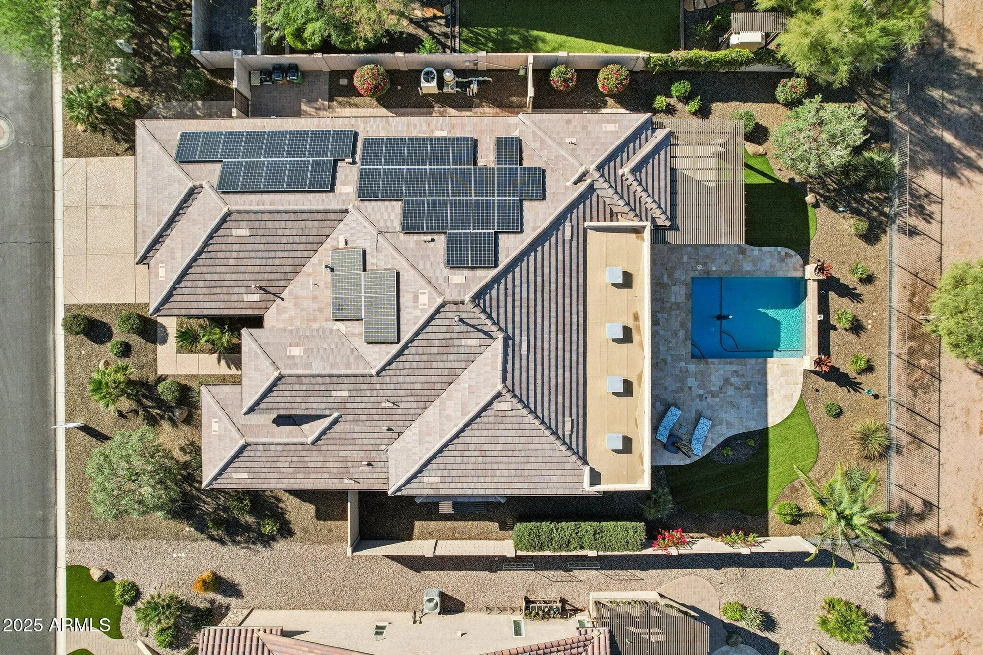 Property Slideshow image 40 of 70 | 2352 n 168th ave, Goodyear, AZ, 85395