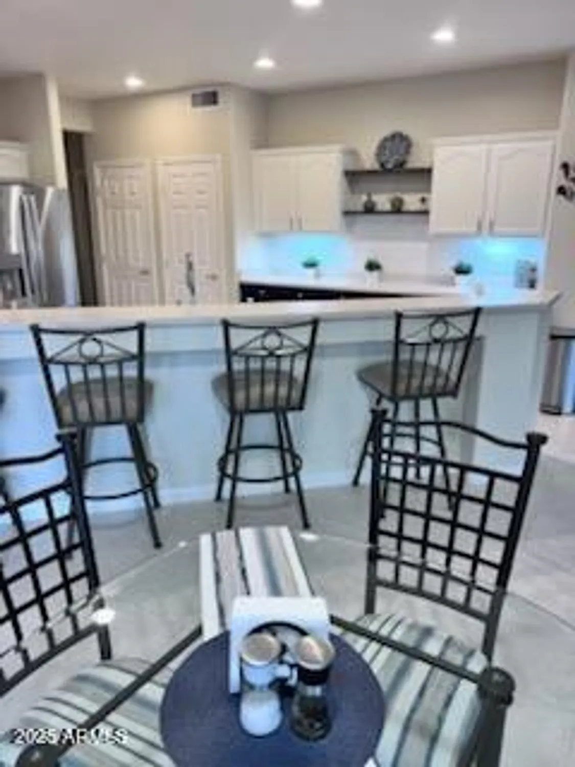 Property Slideshow image 10 of 35 | 15504 w coral pointe dr, Surprise, AZ, 85374