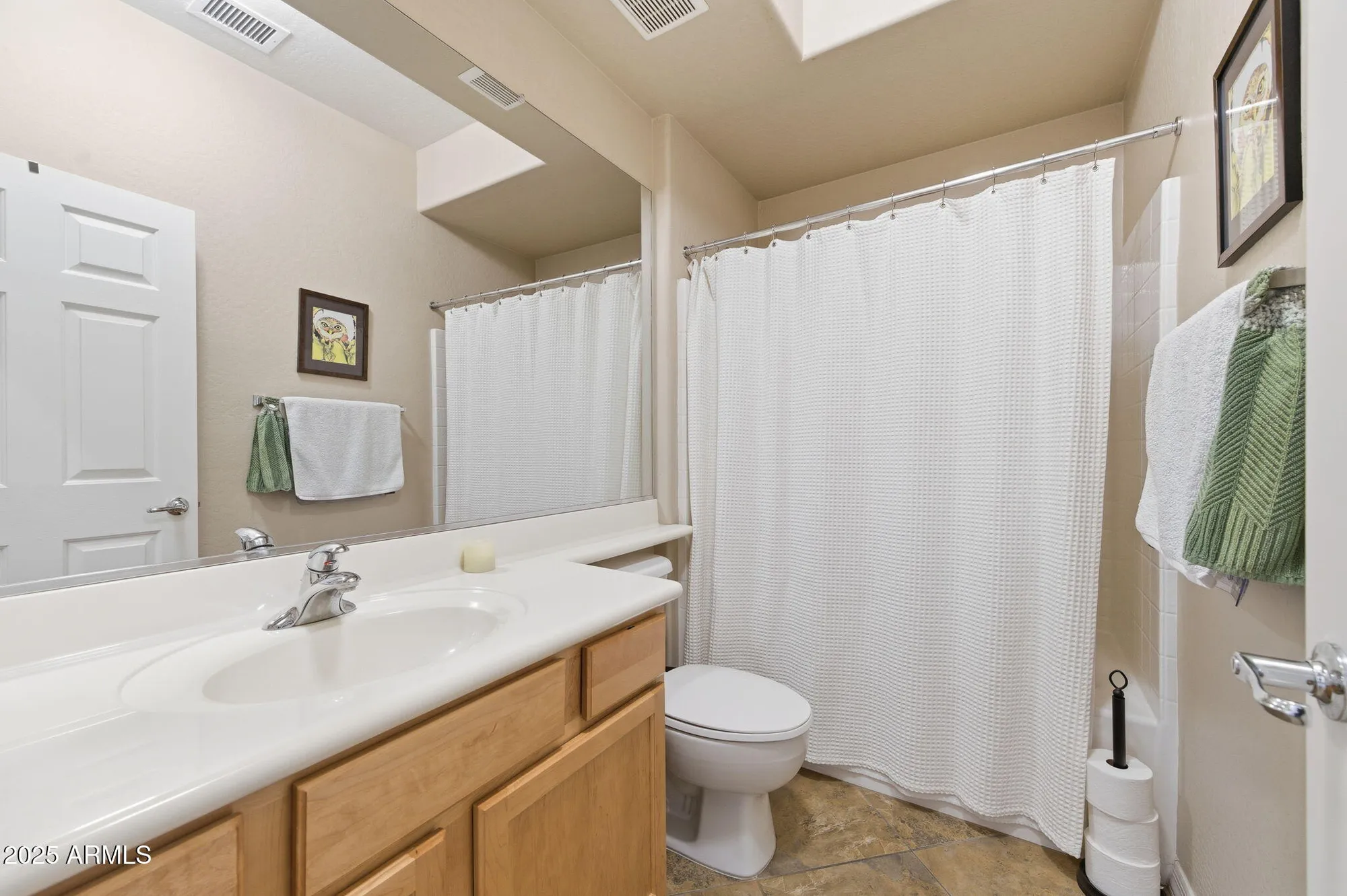 Property Slideshow image 21 of 29 | 1535 e melrose dr, Casa Grande, AZ, 85122