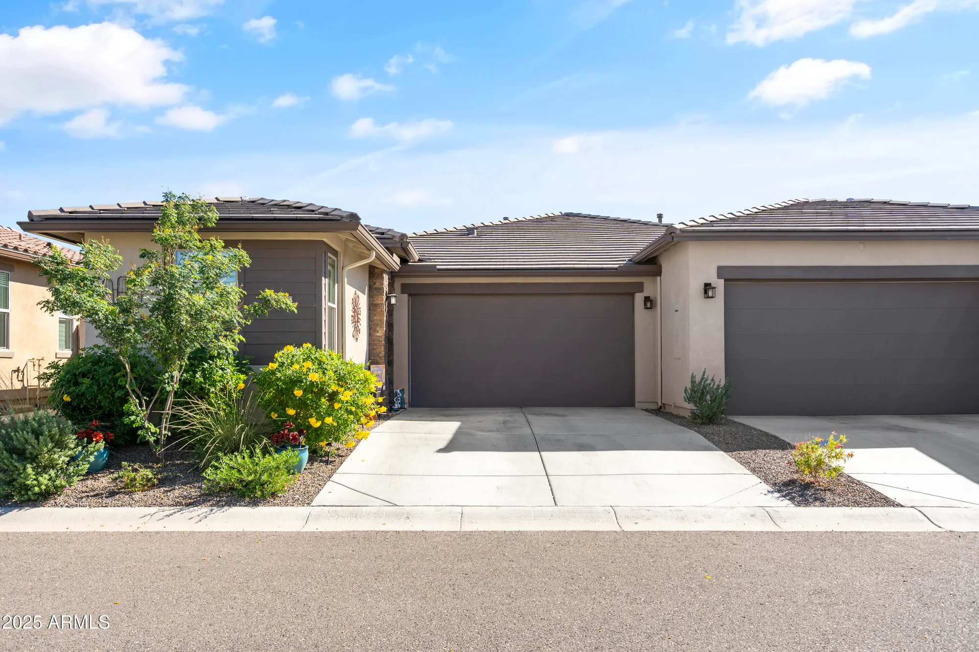 Property Slideshow image 1 of 25 | 5343 n 205th dr, Buckeye, AZ, 85396