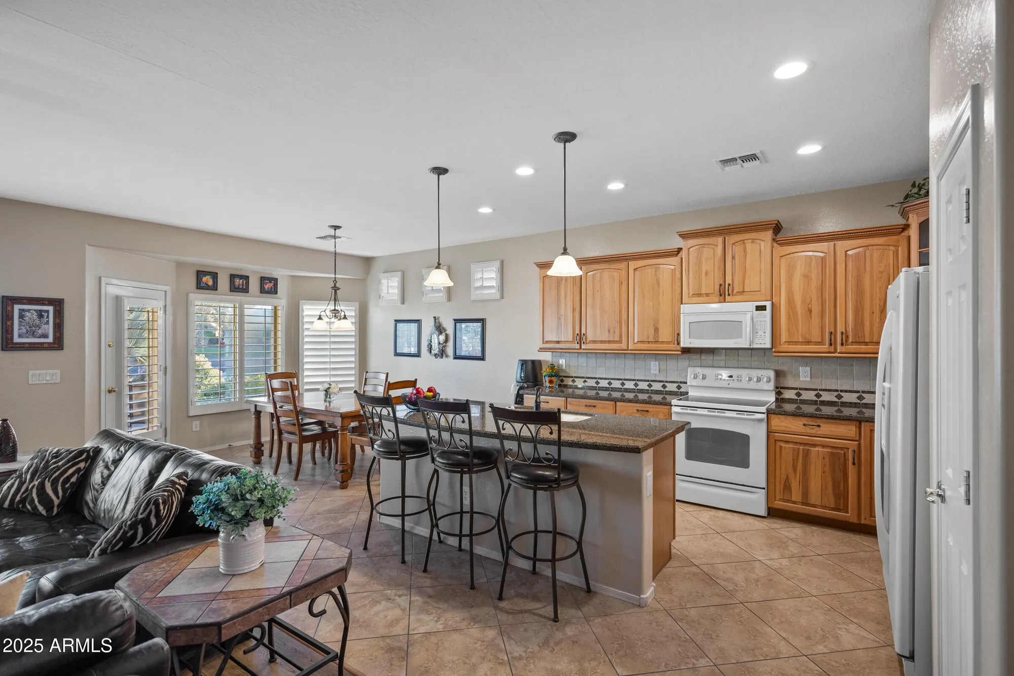 Property Slideshow image 6 of 56 | 42457 w candyland pl, Maricopa, AZ, 85138