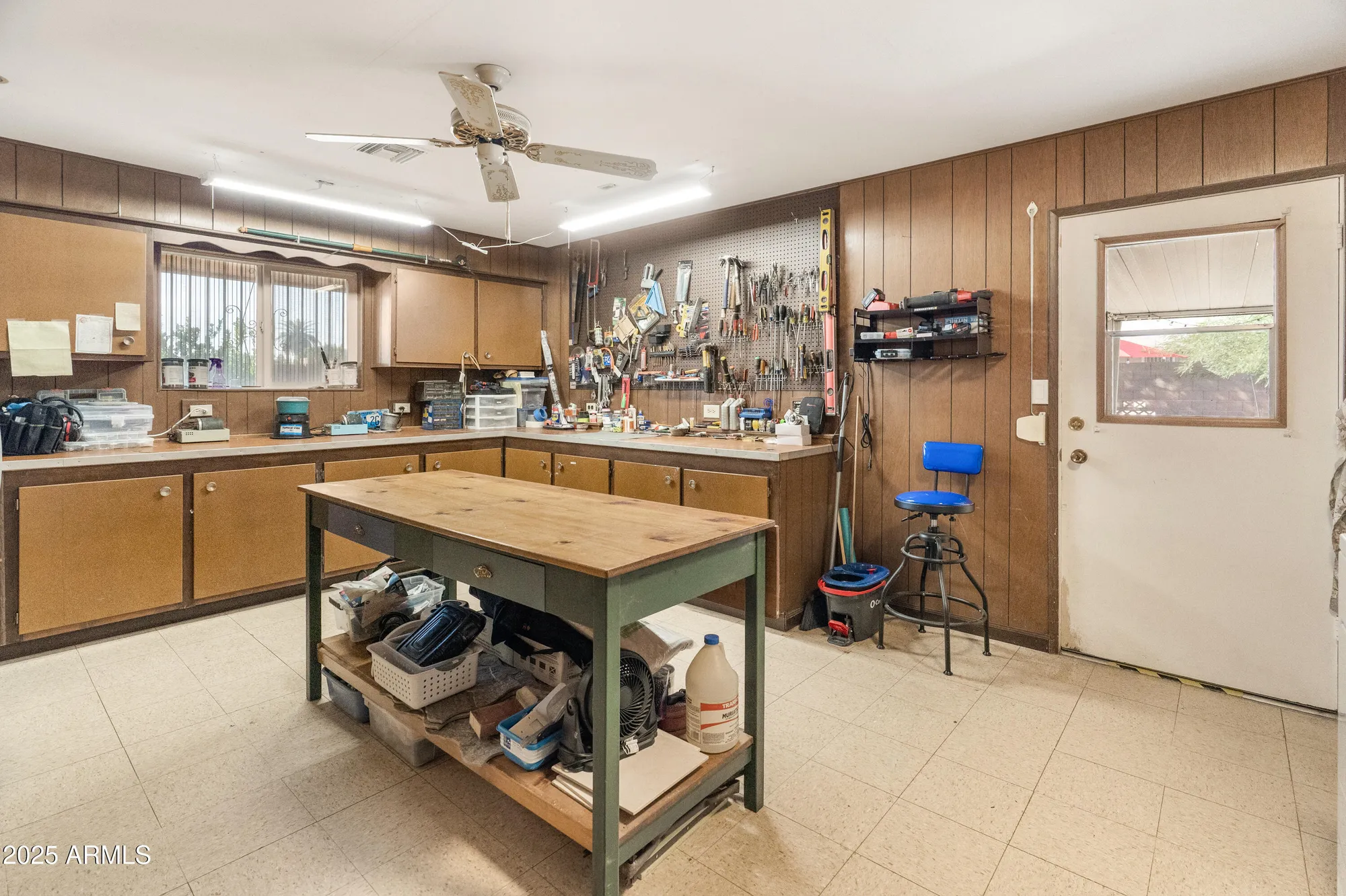 Property Slideshow image 31 of 59 | 11052 w meade dr, Sun City, AZ, 85351