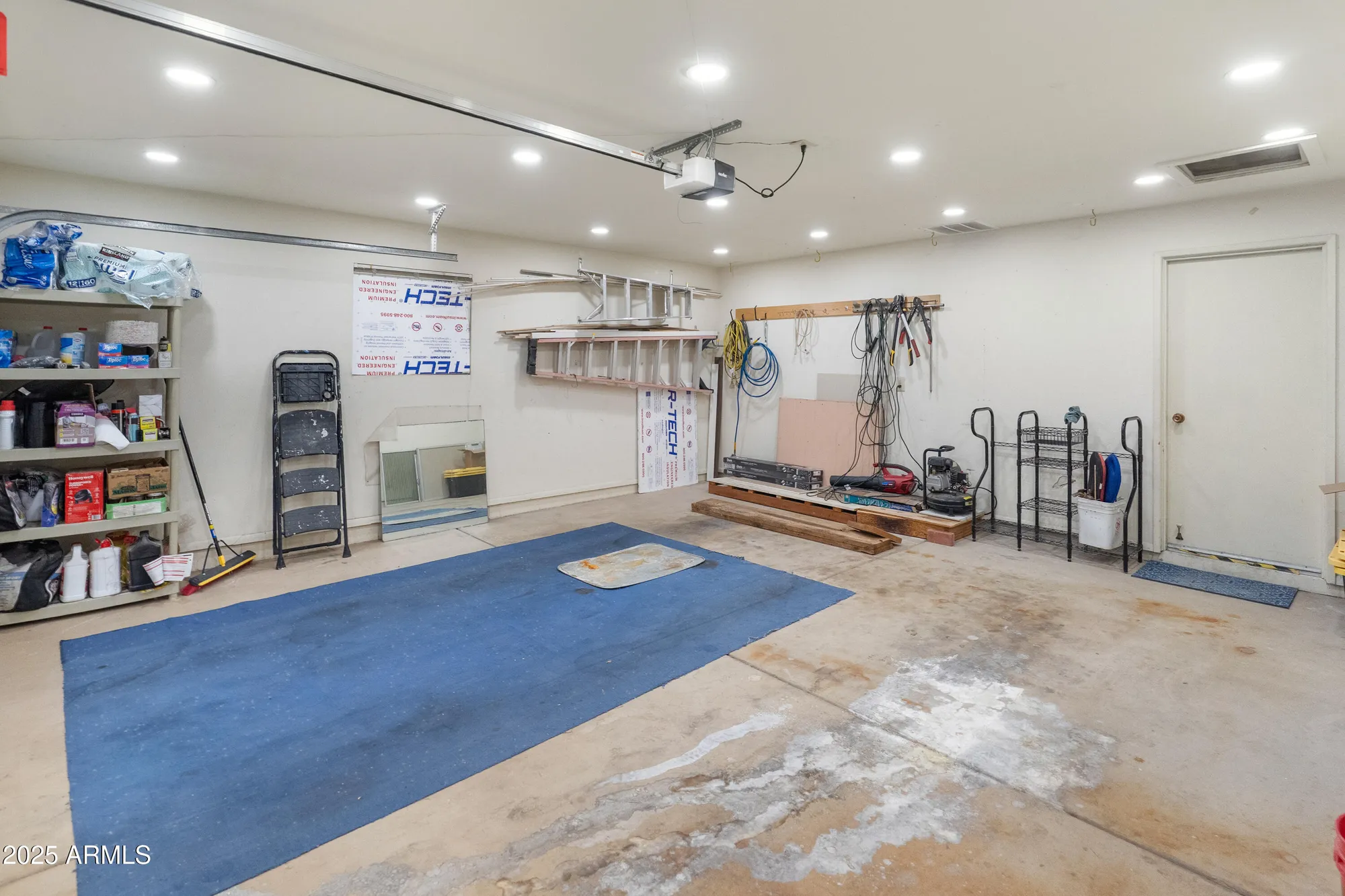 Property Slideshow image 34 of 59 | 11052 w meade dr, Sun City, AZ, 85351