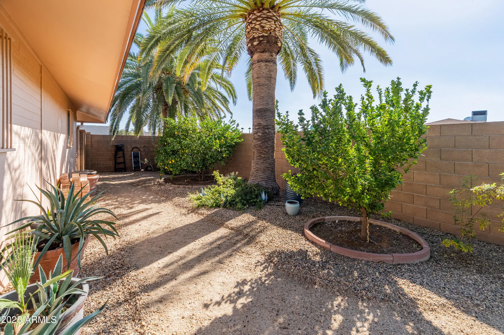Property Slideshow image 41 of 59 | 11052 w meade dr, Sun City, AZ, 85351