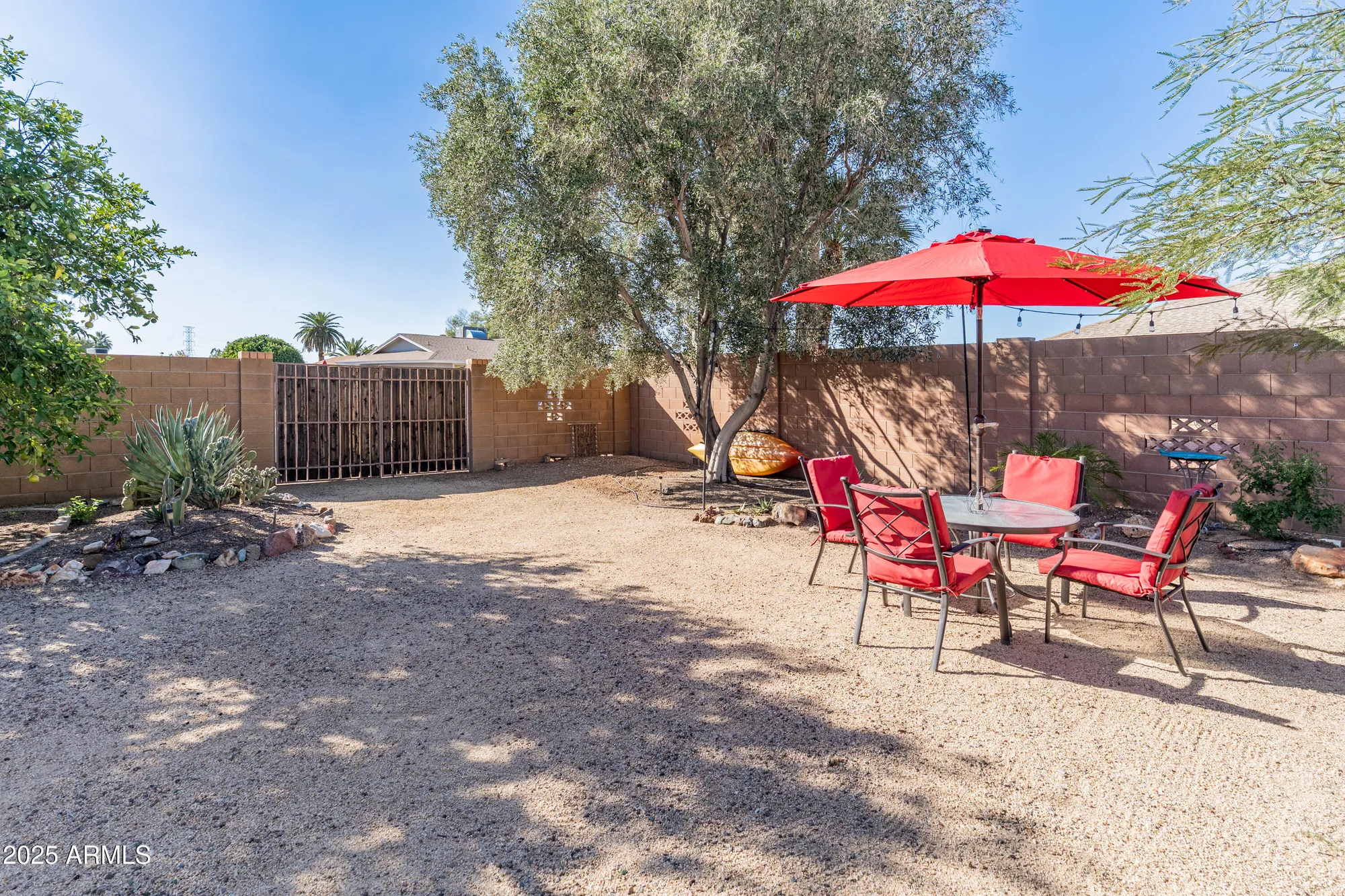 Property Slideshow image 43 of 59 | 11052 w meade dr, Sun City, AZ, 85351