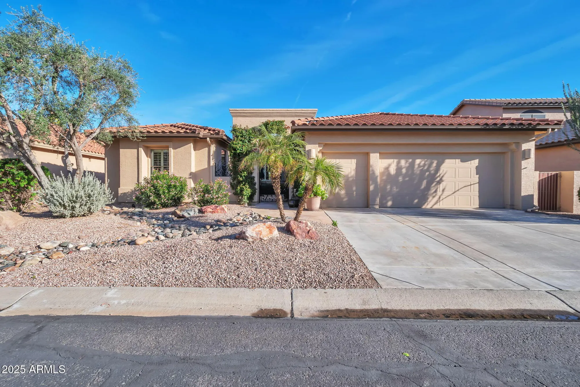 Property Slideshow image 25 of 36 | 3859 n 161st ave, Goodyear, AZ, 85395