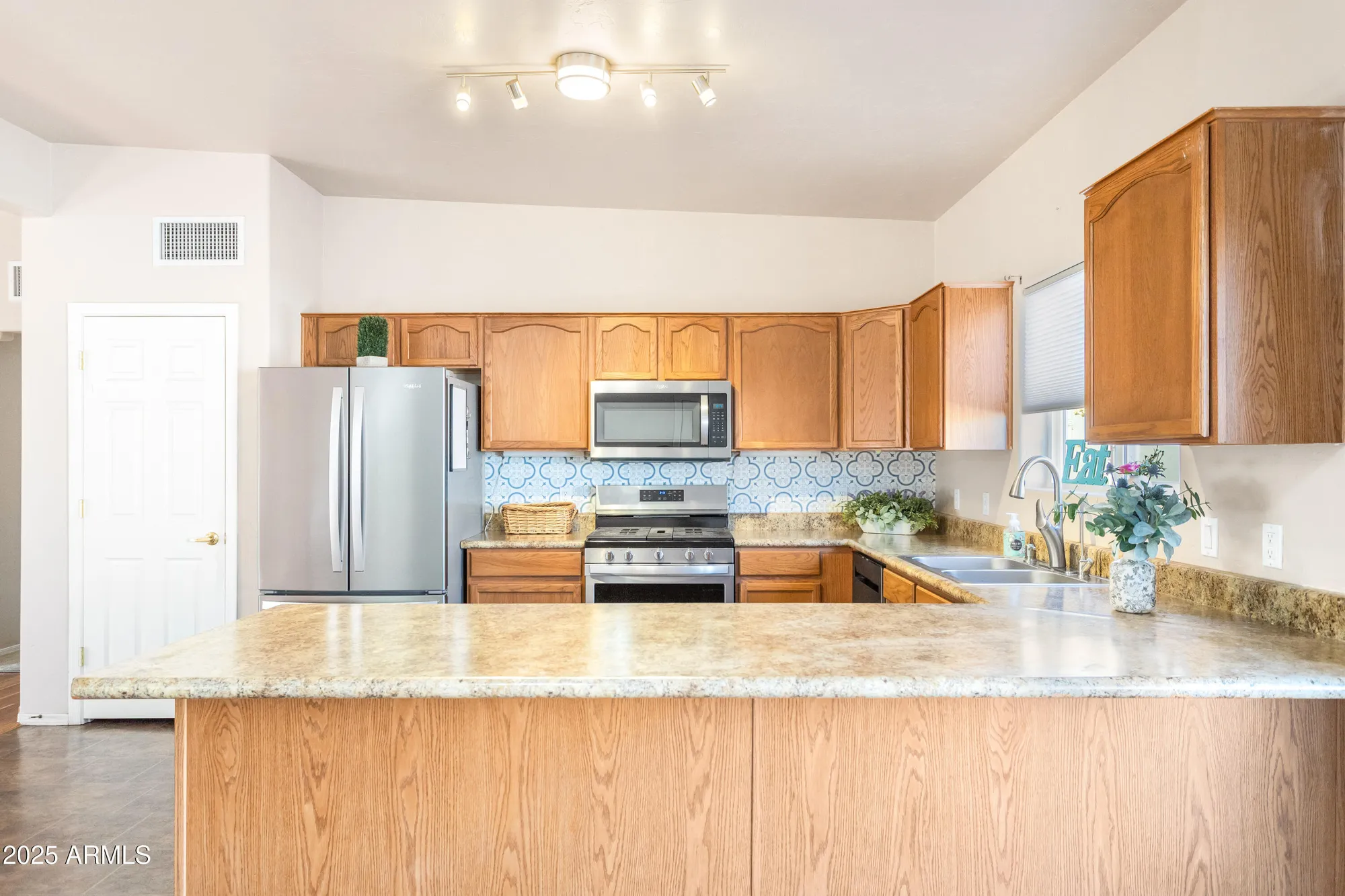 Property Slideshow image 3 of 25 | 538 s taylors trl, Sierra Vista, AZ, 85635