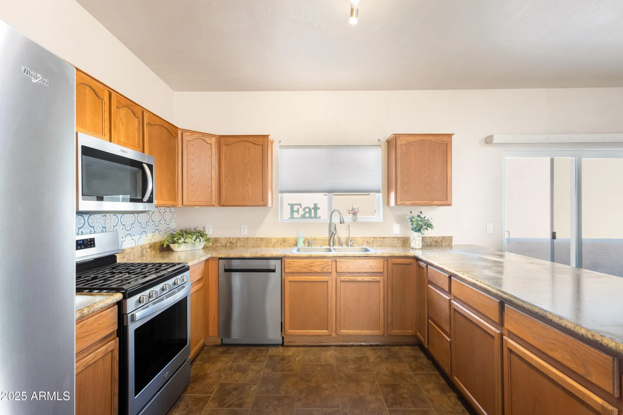 Property Slideshow image 6 of 25 | 538 s taylors trl, Sierra Vista, AZ, 85635