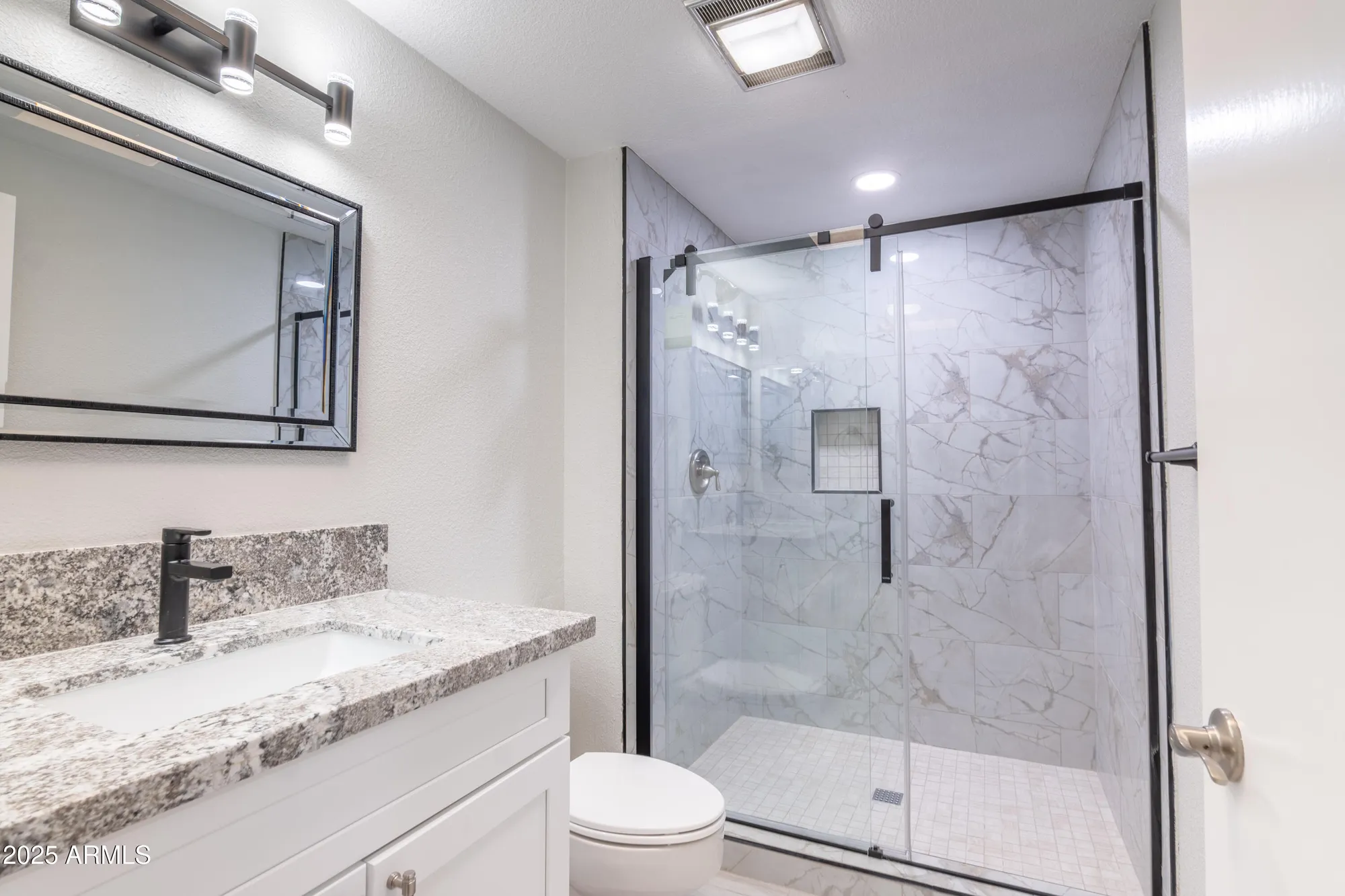 Property Slideshow image 14 of 36 | 9507 w granada dr, Sun City, AZ, 85373