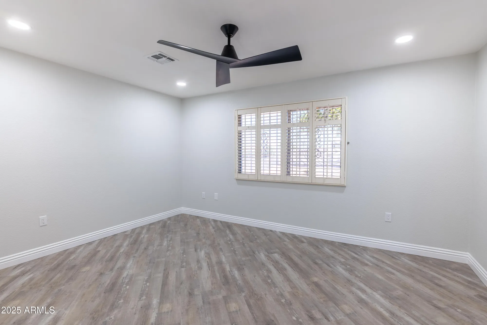 Property Slideshow image 17 of 36 | 9507 w granada dr, Sun City, AZ, 85373