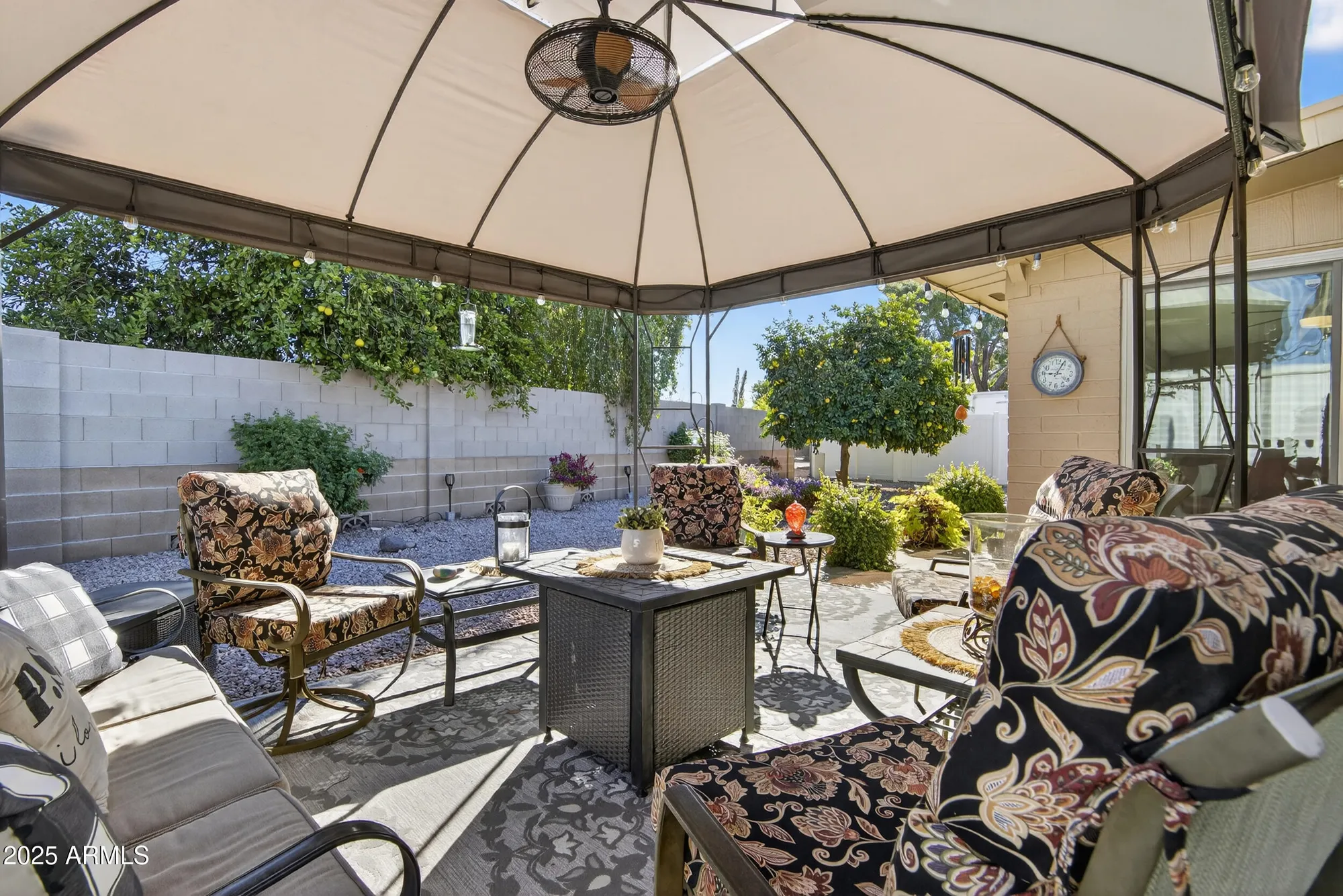 Property Slideshow image 32 of 35 | 649 n 61st pl, Mesa, AZ, 85205