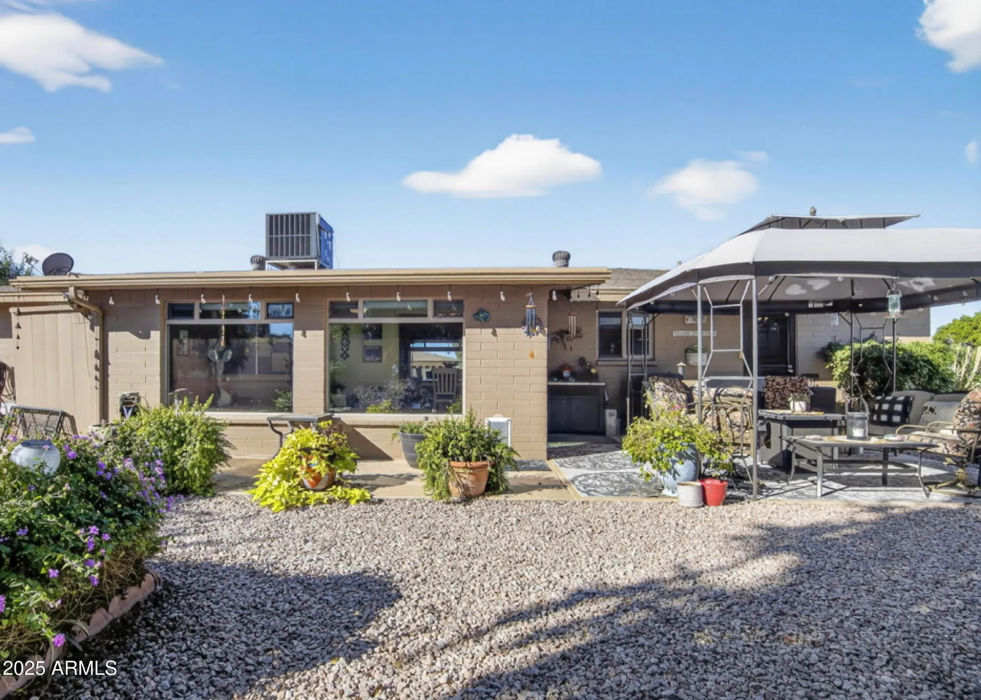 Property Slideshow image 33 of 35 | 649 n 61st pl, Mesa, AZ, 85205