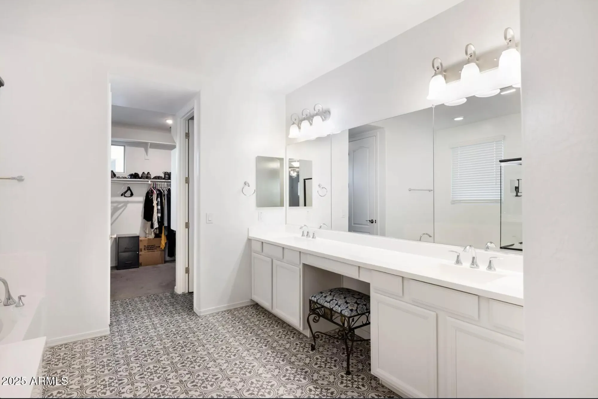 Property Slideshow image 39 of 83 | 13142 w brookhart way, Peoria, AZ, 85383