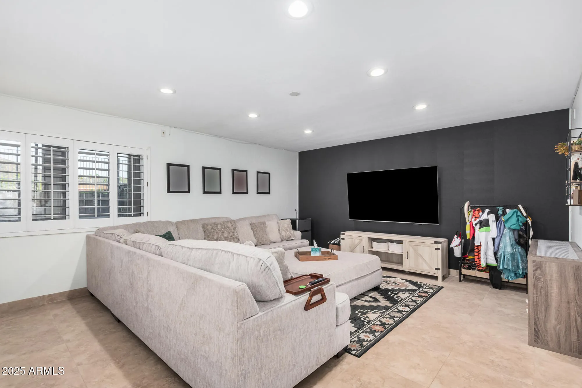 Property Slideshow image 23 of 37 | 11402 s 44th st, Phoenix, AZ, 85044