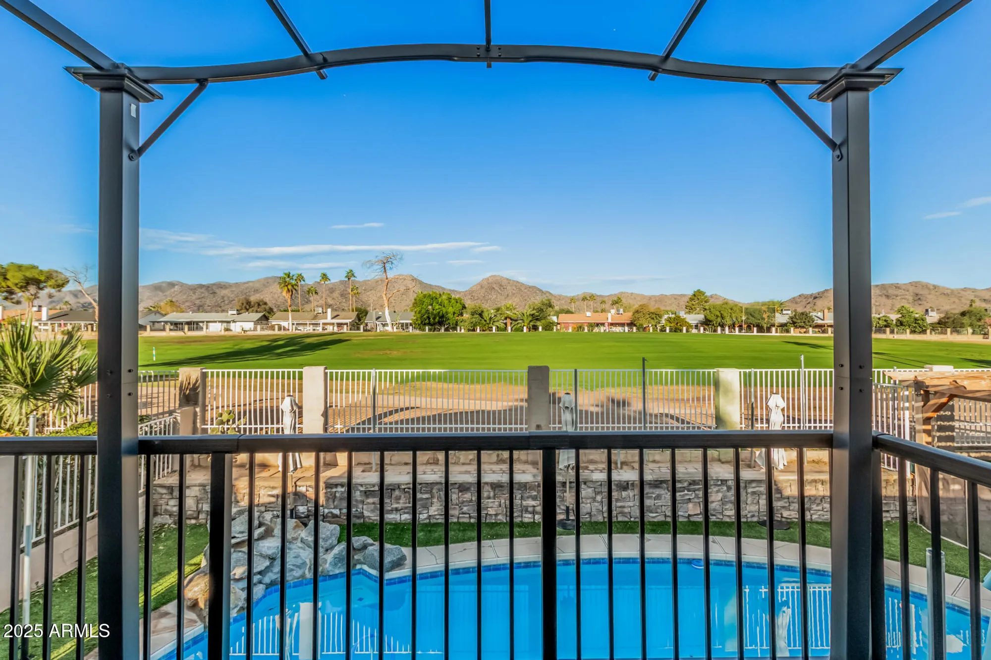 Property Slideshow image 31 of 37 | 11402 s 44th st, Phoenix, AZ, 85044