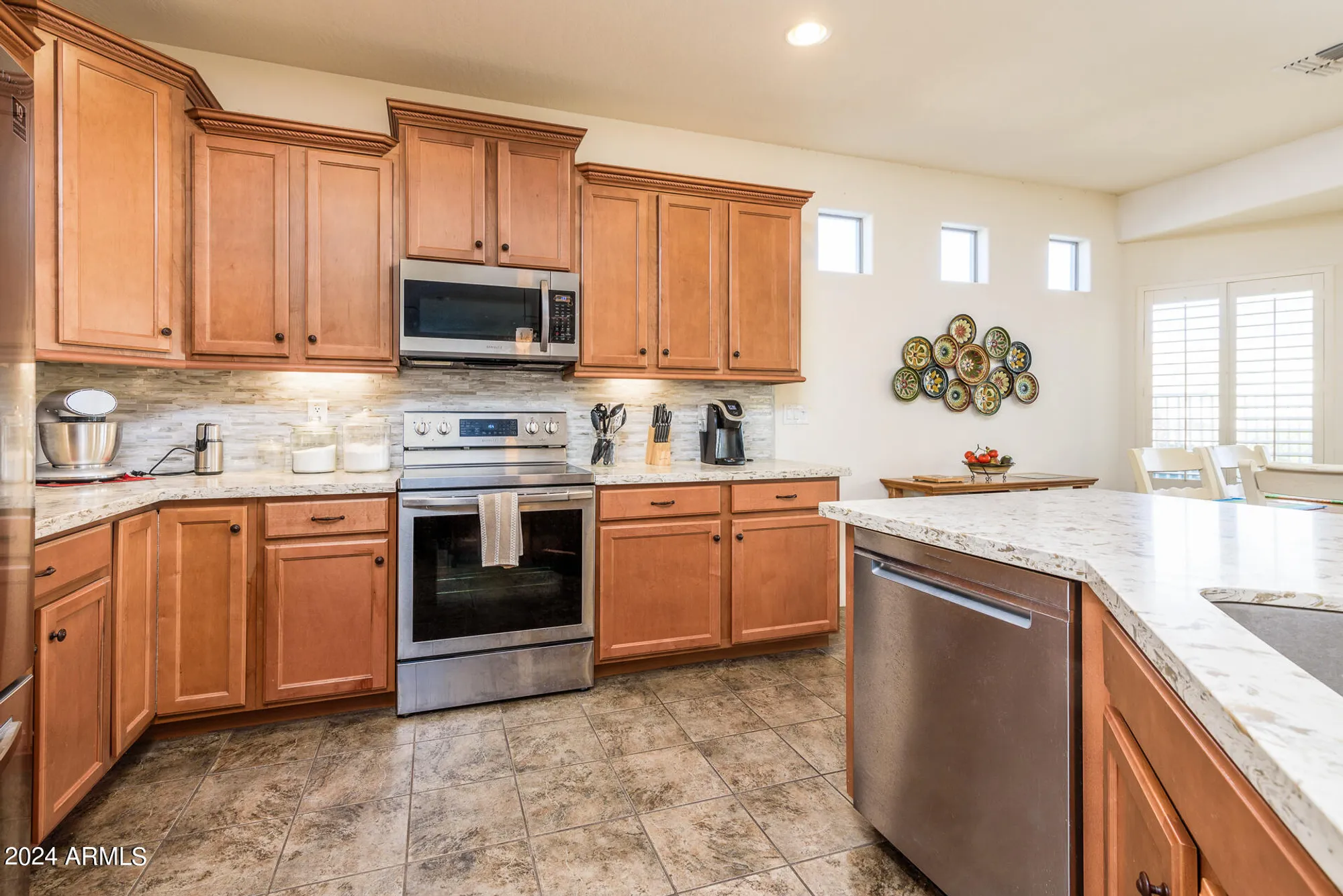 Property Slideshow image 9 of 46 | 20183 n big dipper dr, Maricopa, AZ, 85138