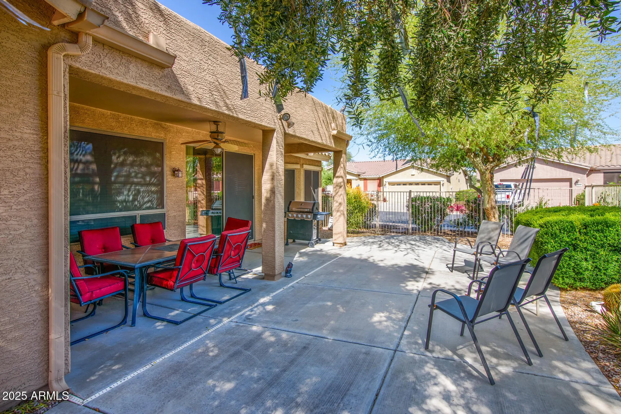 Property Slideshow image 23 of 46 | 20183 n big dipper dr, Maricopa, AZ, 85138