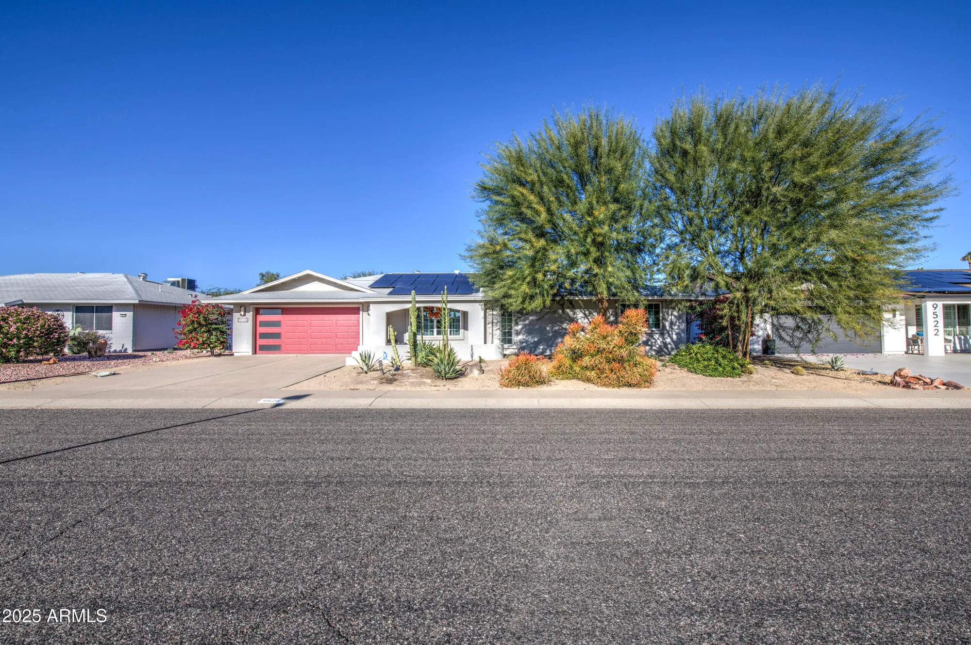 Property Slideshow image 6 of 53 | 9526 w calico dr, Sun City, AZ, 85373