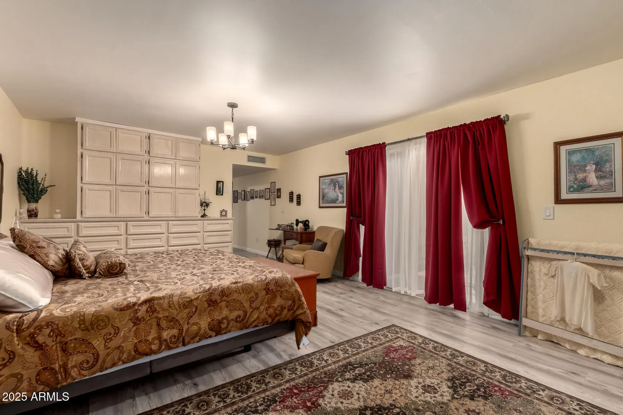 Property Slideshow image 13 of 37 | 10723 e navajo pl, Sun Lakes, AZ, 85248