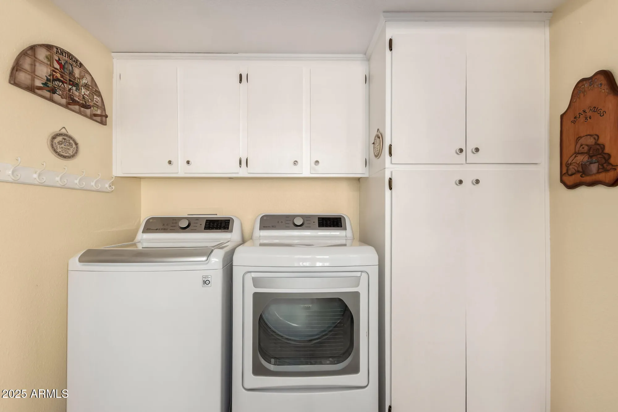 Property Slideshow image 21 of 37 | 10723 e navajo pl, Sun Lakes, AZ, 85248