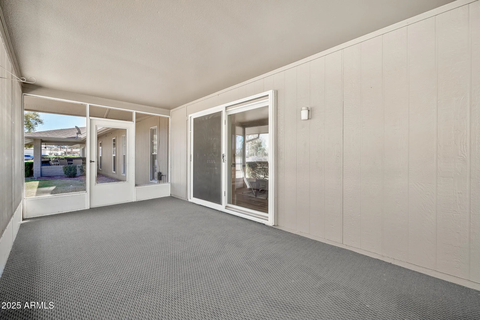 Property Slideshow image 25 of 34 | 9866 w highwood ct, Sun City, AZ, 85373