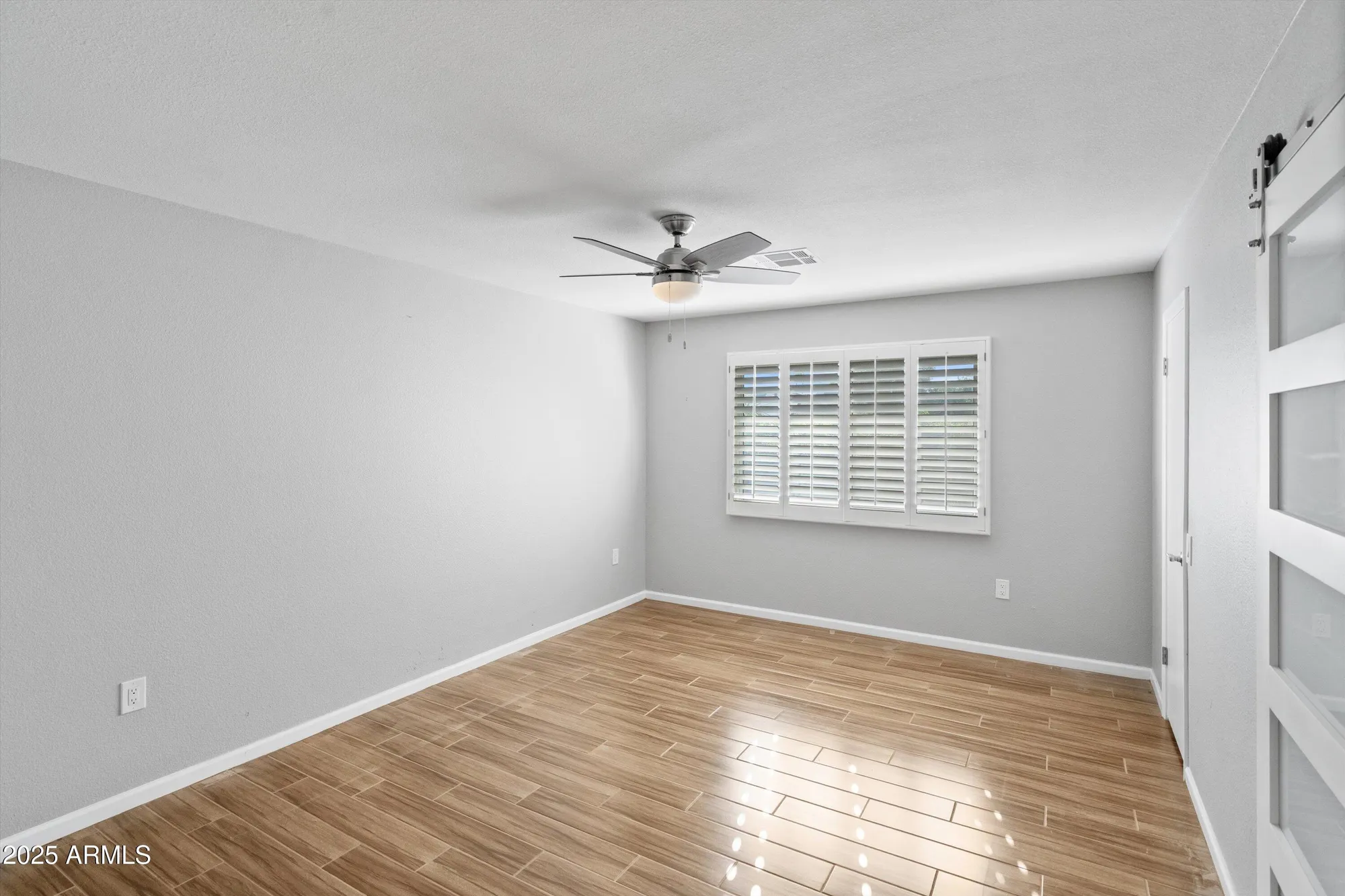 Property Slideshow image 17 of 34 | 9866 w highwood ct, Sun City, AZ, 85373