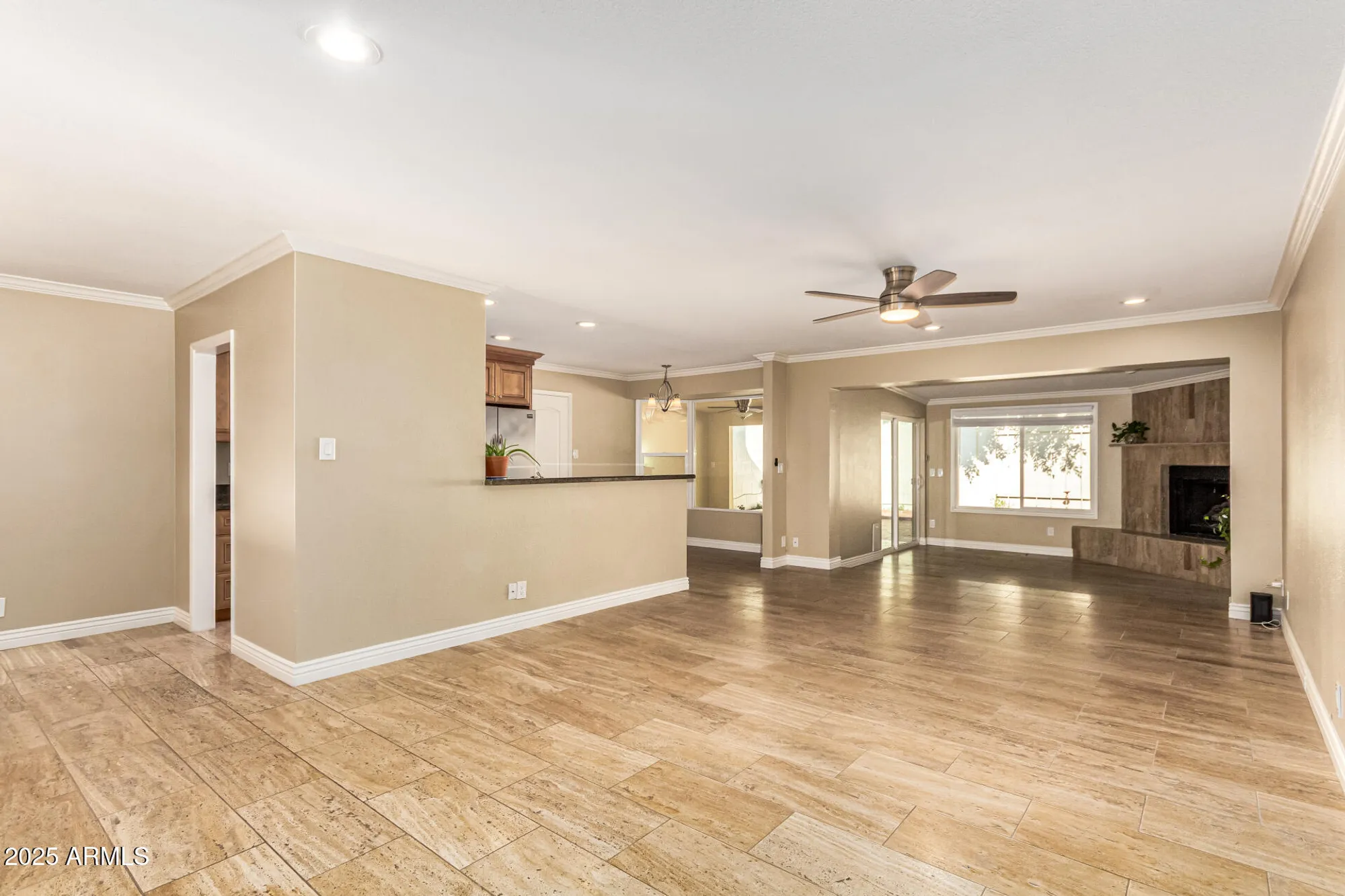 Property Slideshow image 8 of 33 | 7846 e northland dr, Scottsdale, AZ, 85251