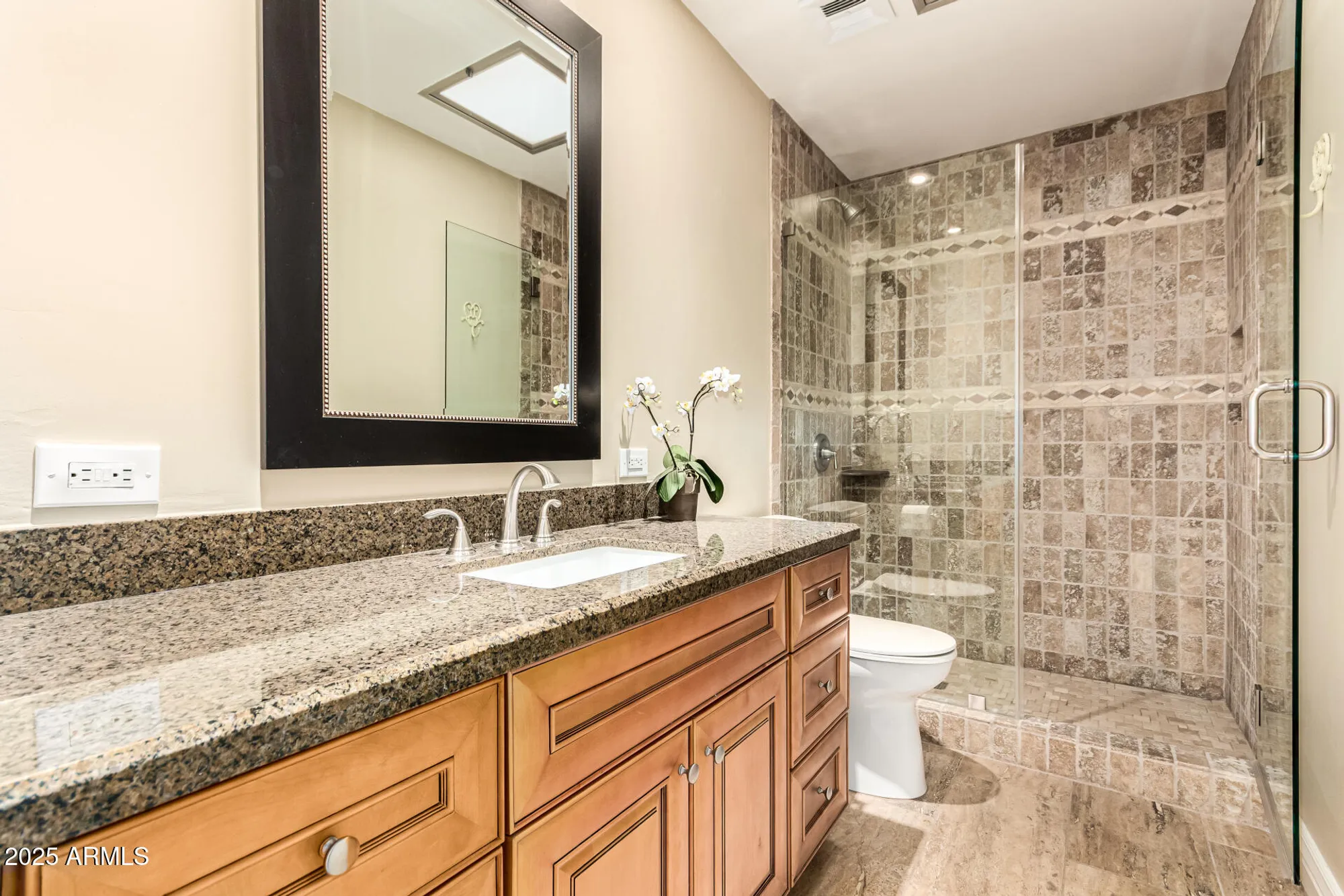 Property Slideshow image 27 of 33 | 7846 e northland dr, Scottsdale, AZ, 85251