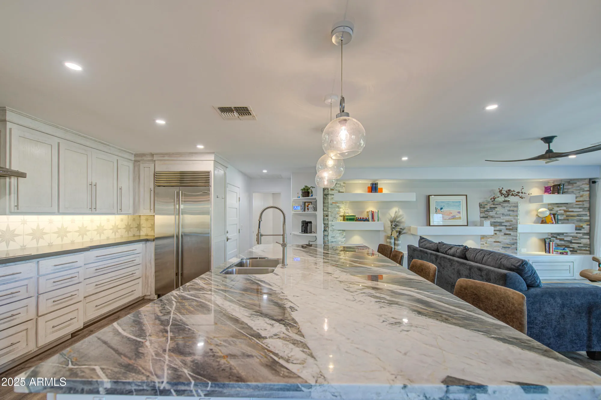 Property Slideshow image 22 of 53 | 9526 w calico dr, Sun City, AZ, 85373