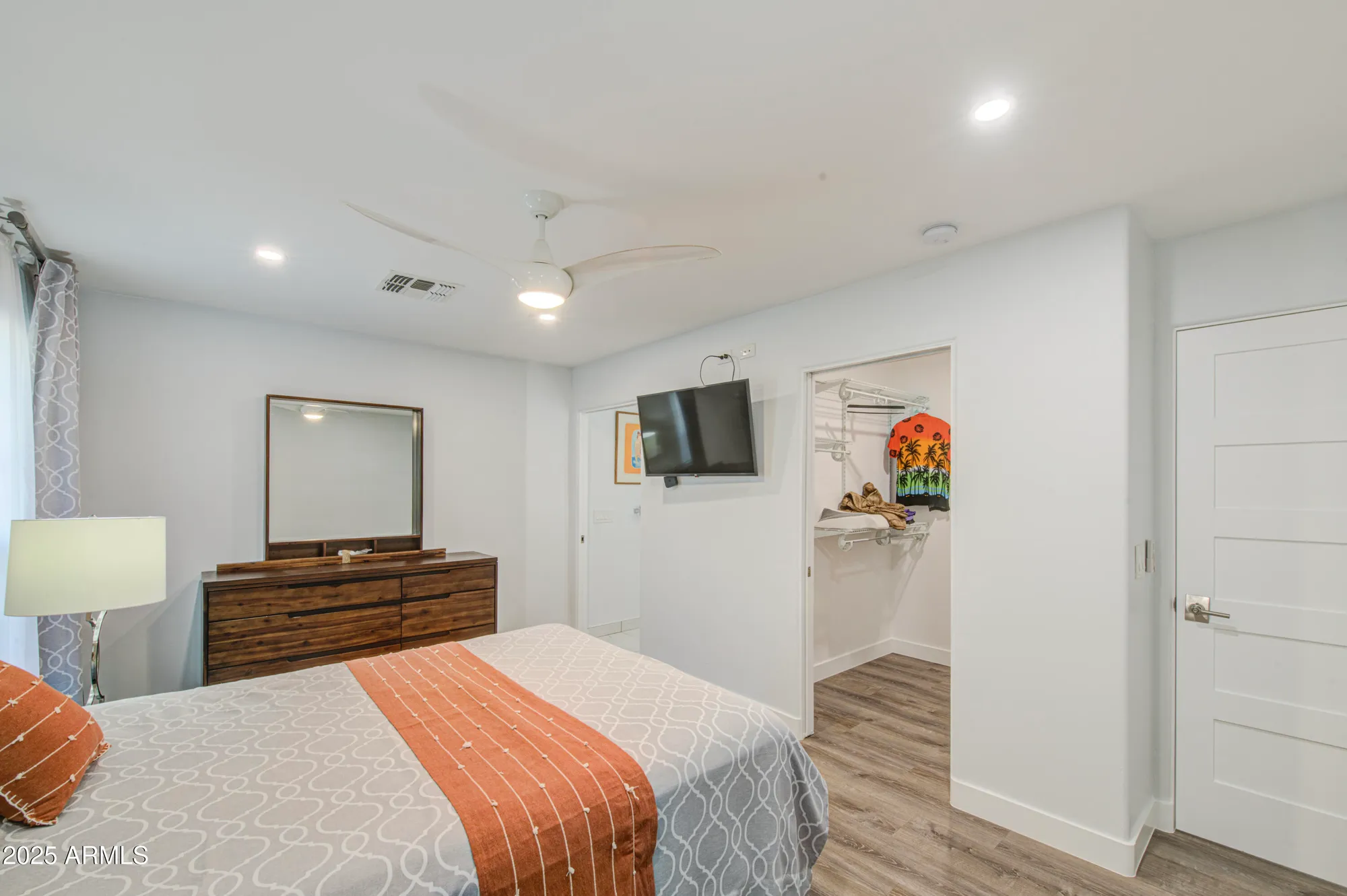 Property Slideshow image 27 of 53 | 9526 w calico dr, Sun City, AZ, 85373