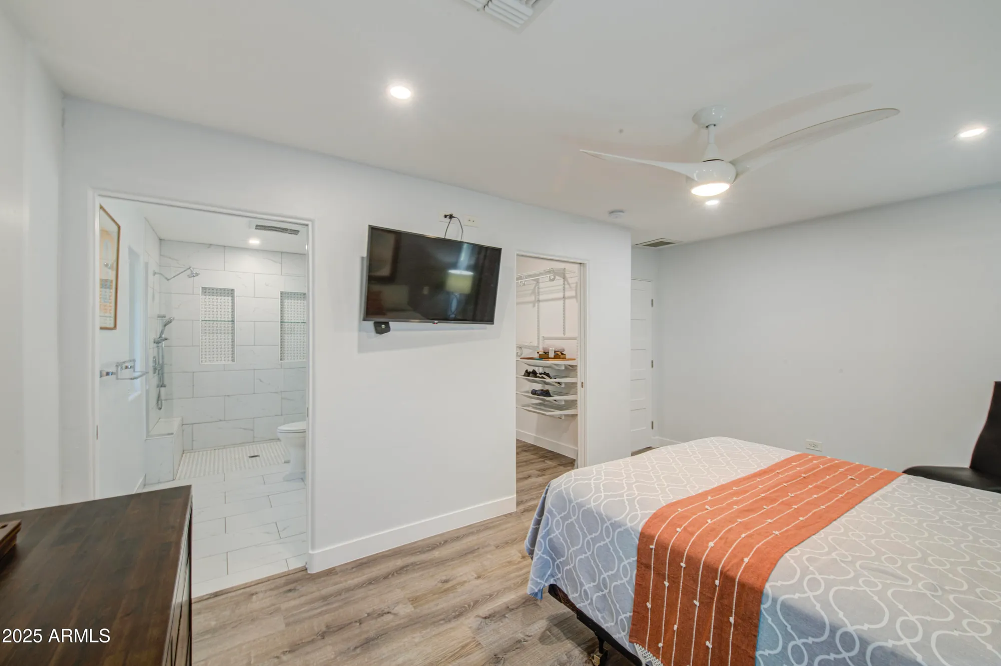 Property Slideshow image 28 of 53 | 9526 w calico dr, Sun City, AZ, 85373